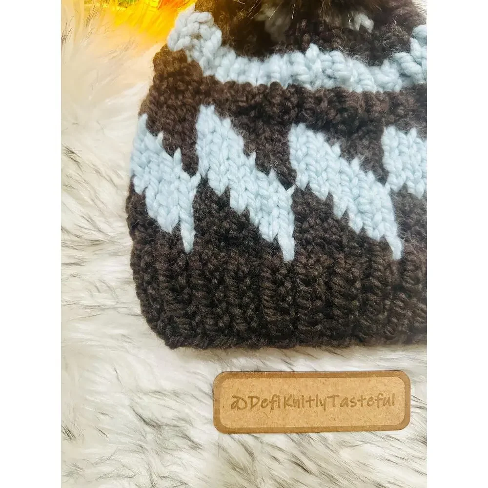 Hand Knit Tilt A Whirl Beanie: Cozy Winter Hat with Faux Fur Pom